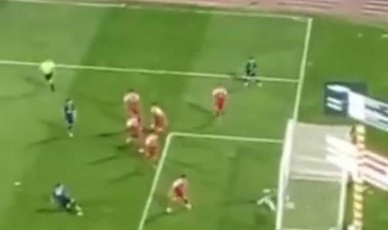 ببینید | تصویری تازه از ورود توپ گل‌گهر به دروازه بیرانوند پرسپولیس