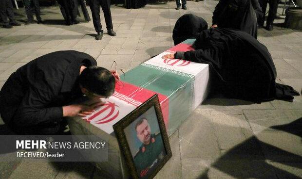 اقامه نماز بر پیکر سردار سید رضی موسوی