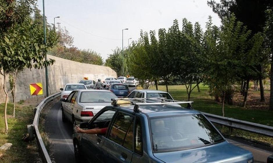 ترافیک سنگین در آزادراه تهران - شمال