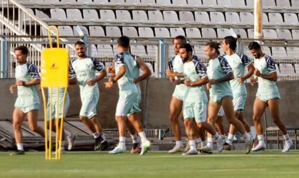 نادری مشکلی برای همراهی تراکتور ندارد