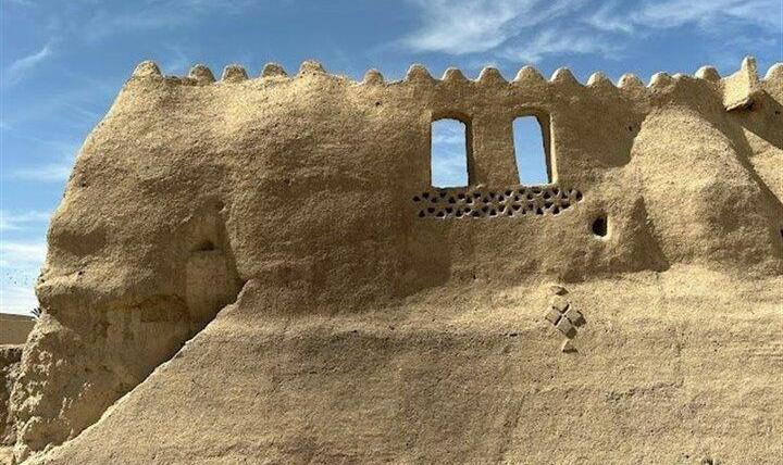 در رخداد مرزی پاکستان یک قلعه تاریخی ایران آسیب دید؟