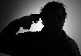 قاتل ۴ عضو یک خانواده در محاصره پلیس به زندگی خود پایان داد