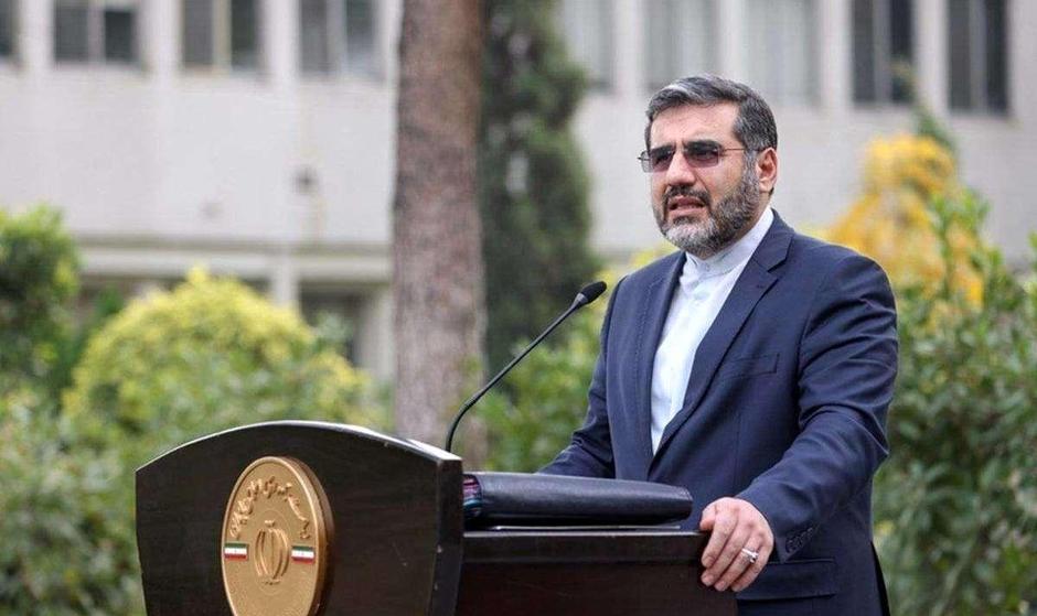 وزیر ارشاد: نمایشگاه مطبوعات با حضور بیش از ۶۰۰ واحد خبری برگزار می‌شود