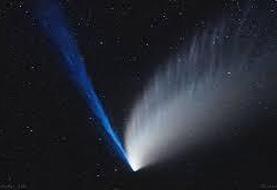 دنباله‌دار فضایی به بزرگی 