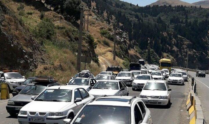 ترافیک پرحجم و نیمه سنگین در جاده چالوس