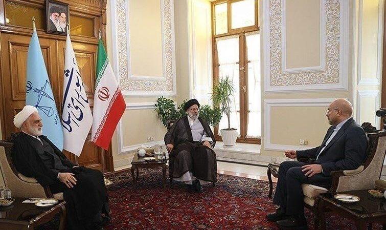 تصمیمات مهم سران قوا درباره نظارت بر بازار و سیل زدگان سیستان و بلوچستان