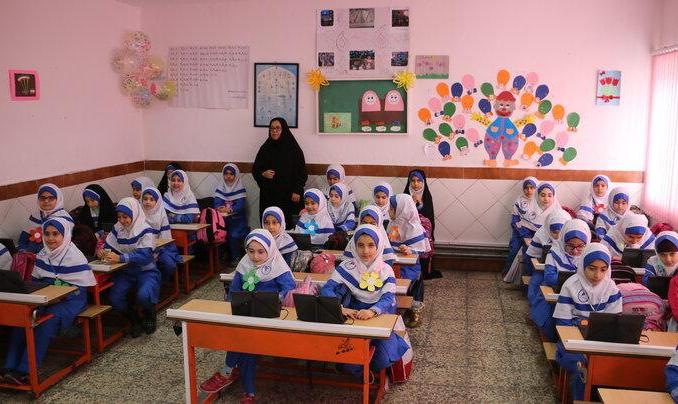 مدارس کشور از فردا دایر است