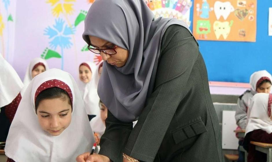 وزیر آموزش و پرورش : ۷۲ هزار معلم در سال ۱۴۰۳ استخدام می‌شوند