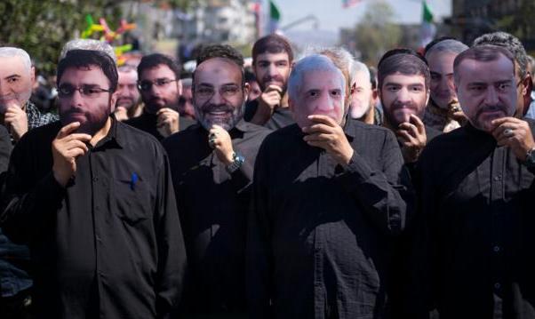 «واشنگتن خود را برای حمله تلافی جویانه ایران به اسرائیل آماده می‌کند»