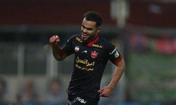 ارونوف تمدید نکرد؛ پرسپولیس در دوراهی فروش یا استفاده یکساله