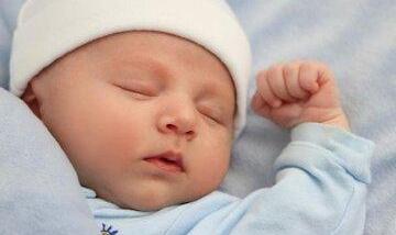 پسران و دختران ایرانی در چه سنی پدر و مادر می‌شوند؟