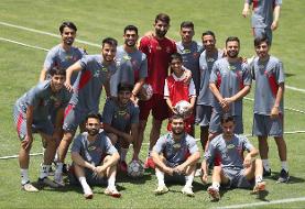 عکس‌| هوادار خبرساز پرسپولیس در تمرین سرخ‌ها