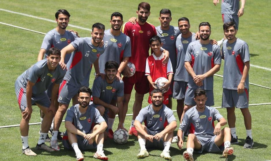 کُری‌خوانی پرسپولیسی ها در تمرین