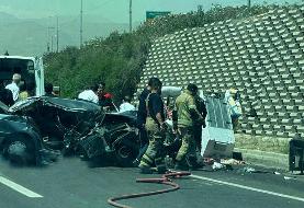 واژگونی عجیب تریلی این جاده را مسدود کرد | ویدئو