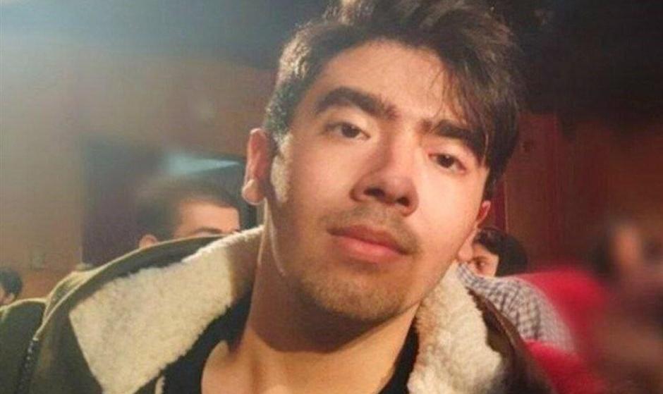پدر امیرمحمد خالقی هنگام اعدام قاتل پسرش، قصاص را به تاخیر انداخت