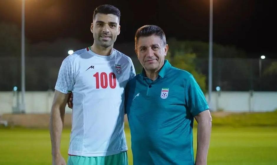 پیراهن «۱۰۰» بر تن طارمی؛ تقدیر قلعه‌نویی از یک دهه تلاش مهاجم تیم ملی