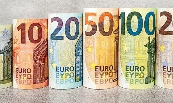 قیمت طلا، سکه، دلار و یورو امروز پنجشنبه ۲۹ آبان ۱۴۰۴/ سکه در کانال ۱۱۸ ...