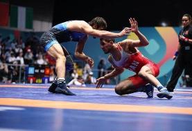 رحمان عموزاد قهرمان کشتی آزاد کشورهای اسلامی شد/ مومنی برنز گرفت