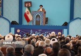 امام جمعه کرج: چرا در بیانیه های خودشان نمی‌گویند ما آمدیم مراکز شما را بمباران کردیم!