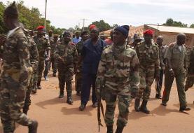 ارتش گینه بیسائو پس از دستگیری رئیس جمهوری، «کنترل کامل کشور» را در دست گرفت