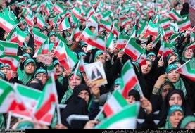 تصاویری از مراسم روز بسیج در حسینیه امام خمینی/ فرمانده کل سپاه و امام جمعه اردبیل هم بودند