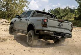 رقیب آمریکایی هایلوکس به میدان نبرد آمد