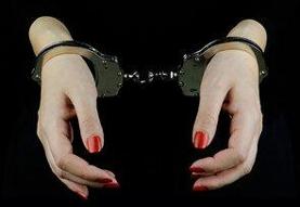 کشف طلاهای سرقتی از خانه خانم نظافتچی