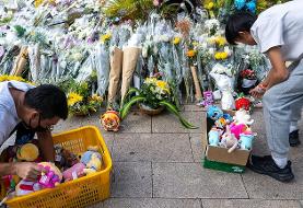 سوگواران هنگ‌کنگ برای ادای احترام پس از آتش‌سوزی مرگبار در تای پو صف می‌بندند