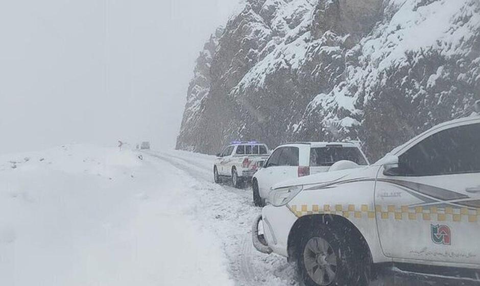 هشدار پلیس راه درباره برف و لغزندگی در برخی جاده‌ها