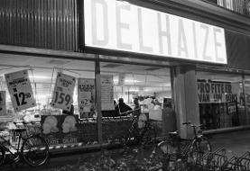 Toxic smog blankets New Delhi, disrupting travel and plunging air quality to hazardous levels