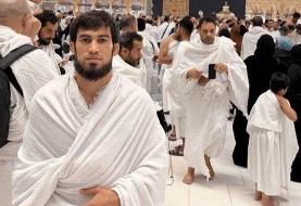 کشتی‌گیر استقلالی با تغییر تابعیت به مکه رفت