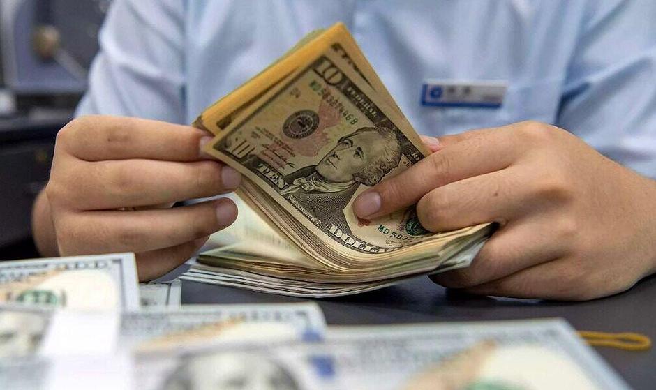 قیمت دلار آمریکا در بازار مبادله، امروز دوشنبه ۱ دی ۱۴۰۴