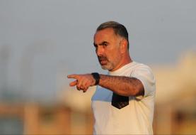 رقت‌انگیز مثل محمود فکری؛ به چه حقی خبرنگاران را زدید و گوشی‌شان را گرفتید؟