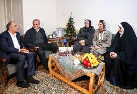دیدار مسعود پزشکیان با خانواده شهید مسیحی