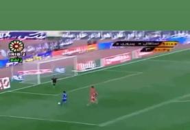 عکس| کری فرهاد مجیدی برای پرسپولیسی‌ها قبل از دربی