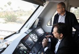 پزشکیان: دولت با تمام توان حامی توسعه راه‌آهن حومه تهران است/ رسانه‌ها مستمر پیگیری کنند