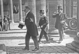 متن کامل وصیت‌نامه احمدشاه قاجار؛ از مقرری صیغه‌ای‌ها تا تعیین جای زندگی فرزندان(+عکس)