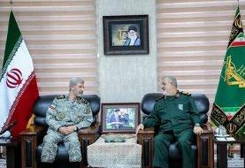 جزئیات مهم از دیدار فرماندهان کل ارتش و سپاه/ برای تکرار ضربه به دشمن در آمادگی کامل هستیم