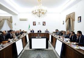 عارف: بازسازی منازل آسیب دیده تسریع شود؛ واحدهای تولیدی اولویت دارند