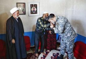 دریادار ایرانی: مقاومت ملت ایران پیام کوبنده‌ای به دشمن بود