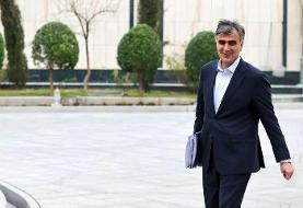 رئیس بانک مرکزی: نرخ ارز کالاهای اساسی تغییر نمی‌کند