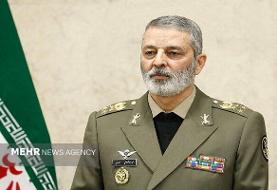 سرلشکر موسوی: با قدرت در برابر دشمنان می‌ایستیم و از کشور دفاع می‌کنیم
