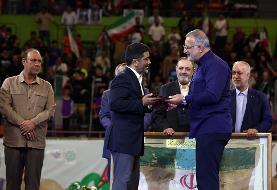عکس‌هایی زیبا از قهرمانان کشتی