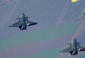 جنگنده‌هایی که خلبان ندارند / پرواز هماهنگ جت‌های بدون سرنشین ترکیه