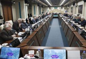 عارف: برای مذاکره با آمریکا اعلام آمادگی کردیم، این بار تضمین می‌خواهیم