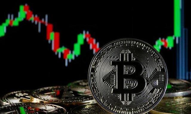 بازار رمزارزها در جهان/ بیت‌کوین درجا زد