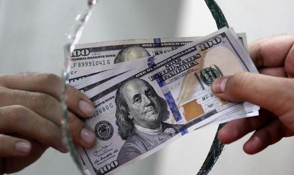 ارز رسما تک‌ نرخی شد/ از این پس قیمت‌گذاری کالاها در تالار دوم انجام می‌شود