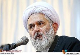 مقدمه هر «جنگ نظامی» یک «فروپاشی ذهنی» است/ «دشمن» همواره تلاش می‌کند ابتدا اذهان را تسخیر کند ...
