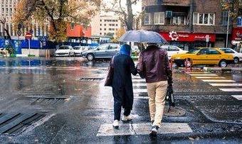 بارش باران و رعدوبرق در تهران و چند استان تا یکشنبه / رگبار و وزش باد ...