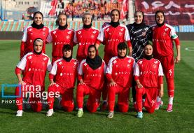 تصاویر: اولین دربی فوتبال زنان